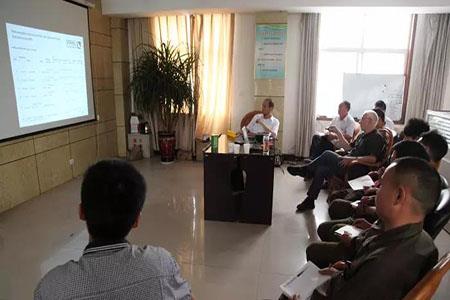 Tyske eksperter utfører teoretisk og praktisk trening for selskapets sveiser612112017.jpg German experts conduct theoretical and practical training for our company’s welders612112017.jpg