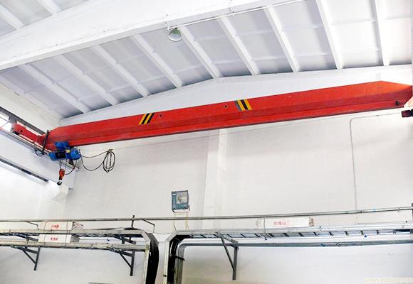 Nylig brukt LDP Type Single Girder Overhead Crane til salgs